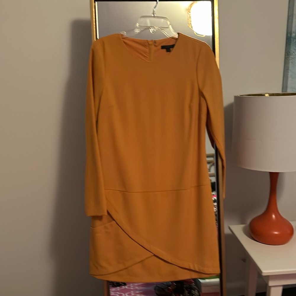 Long sleeve mustard short dress